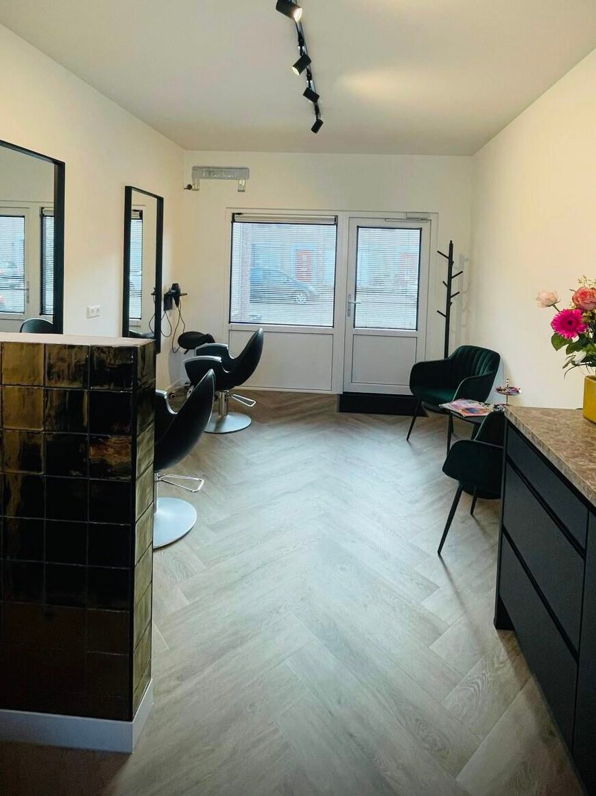Haarbehandeling bij Haarstudio Sharon